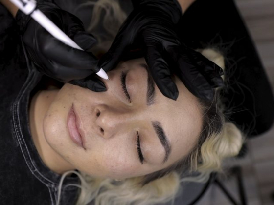 Bina's Beauty Bar